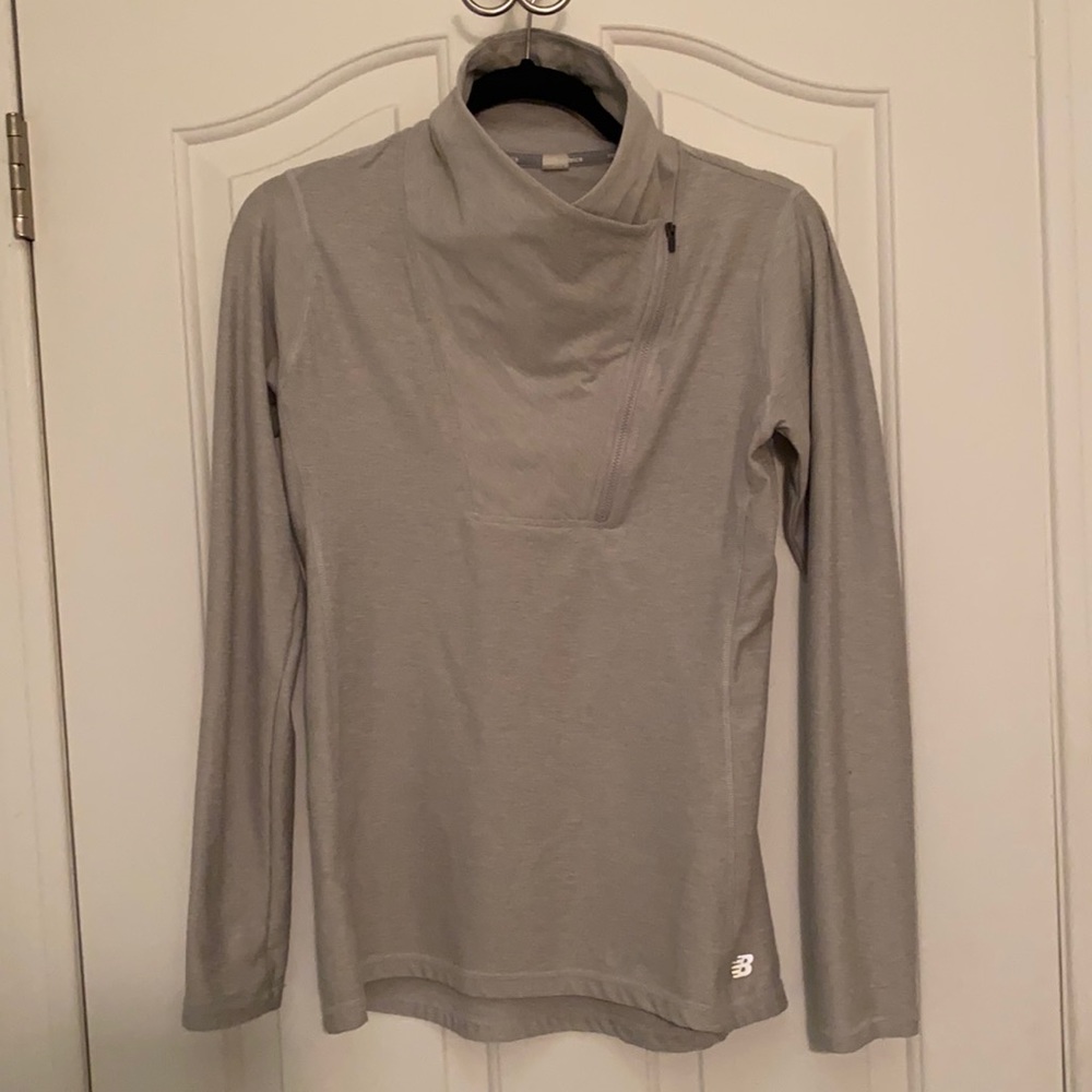 New Balance running top